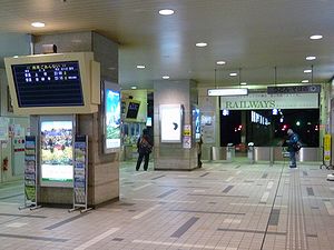 富山駅前